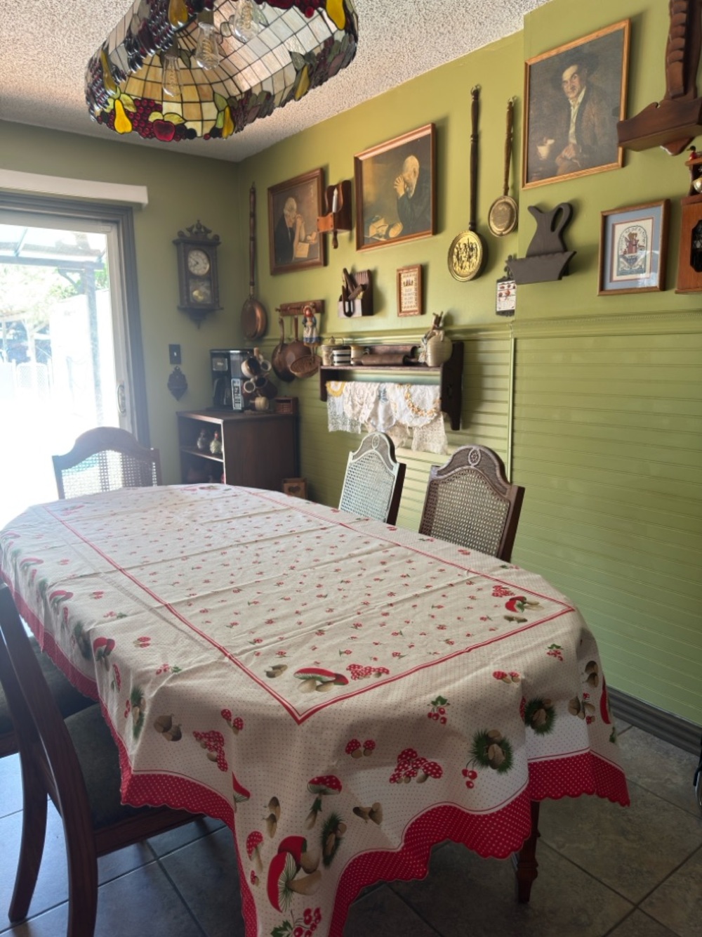 Vintage 70s Italian Mushroom Tablecloth set +8 Napkins